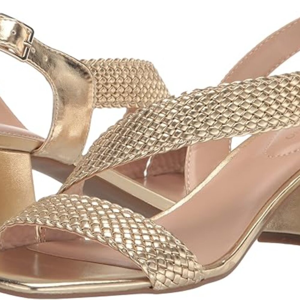 Bandolino Mizzys2 Heeled Sandal in Gold